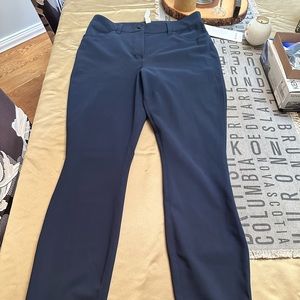 New with tags Lululemon City Sleek slim 5 pocket pants size 29